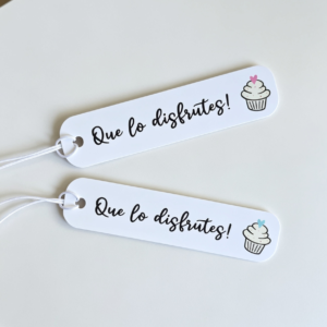 Tags mini con hilo "Que lo disfrutes"